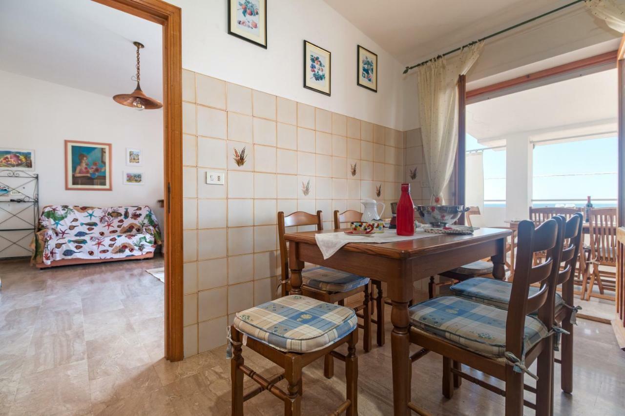 White Rose Suite Apartment Cala Gonone Bagian luar foto