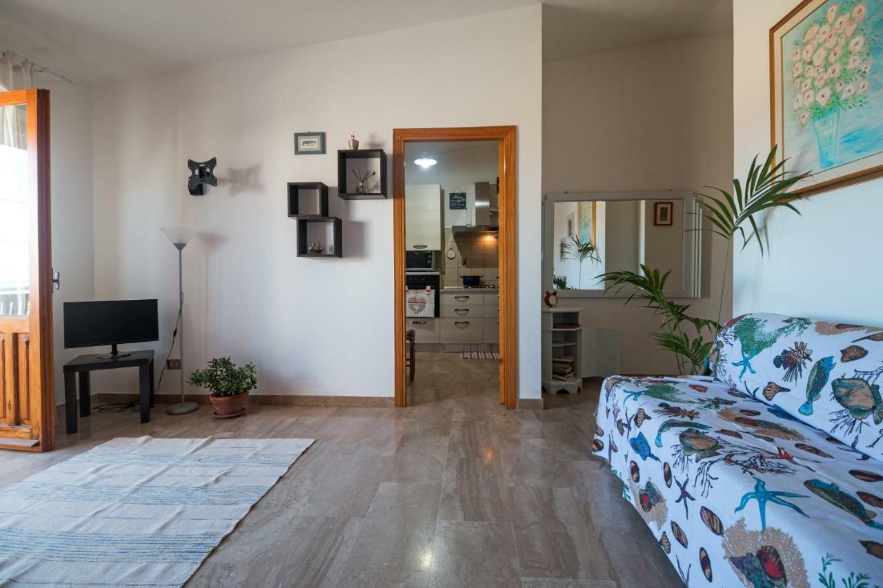 White Rose Suite Apartment Cala Gonone Bagian luar foto